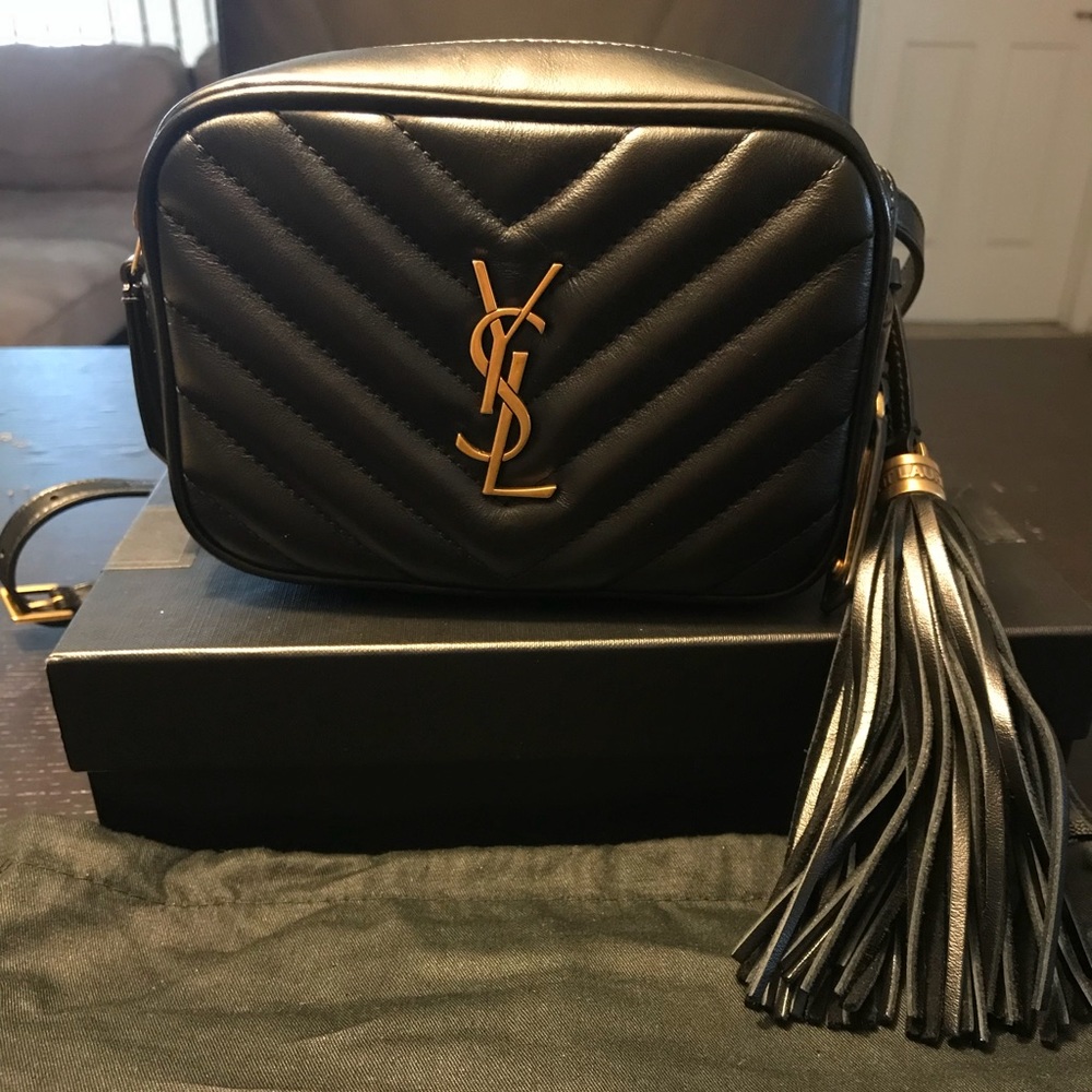Yves Saint Laurent Lou Belt Bag
